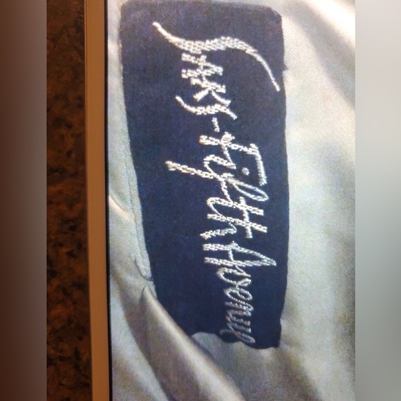 Stunning  Revillon Saks Fifth Ave black label fox fur coat - Picture 2 of 6